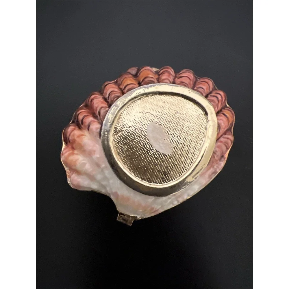 N/A enamel clam